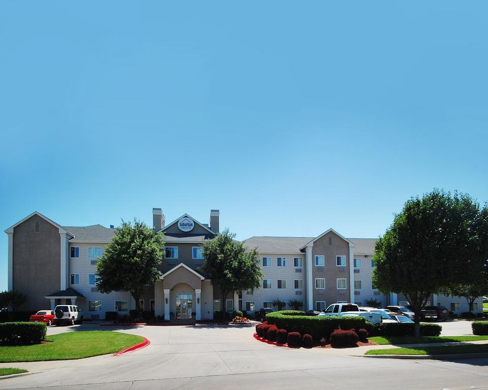 Hotel Suburban Lewisville